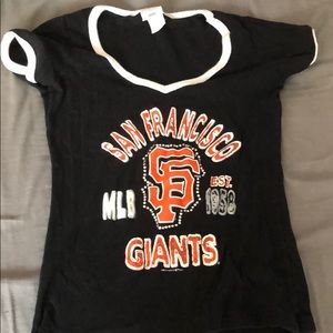 Giants T-shirt